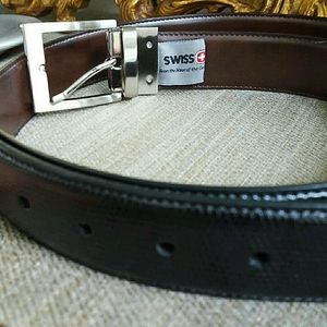 SWISS+GEAR ---REVERSIBLE--- Belt Size XL (40-44)
